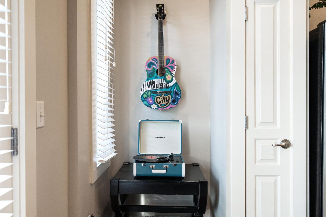 Stunning Nashville Condo Minutes From Broadway Bagian luar foto